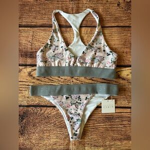 Skipper Swim White Bikini Bottom &‎ Top Size Medium